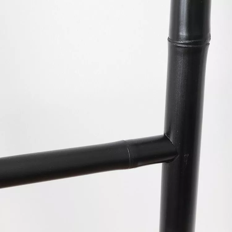 BOIS DESSUS BOIS DESSOUS Echelle Porte-serviette En Bambou Noir 4 BOIS DESSUS BOIS DESSOUS Echelle Porte-serviette En Bambou Noir – Image 4